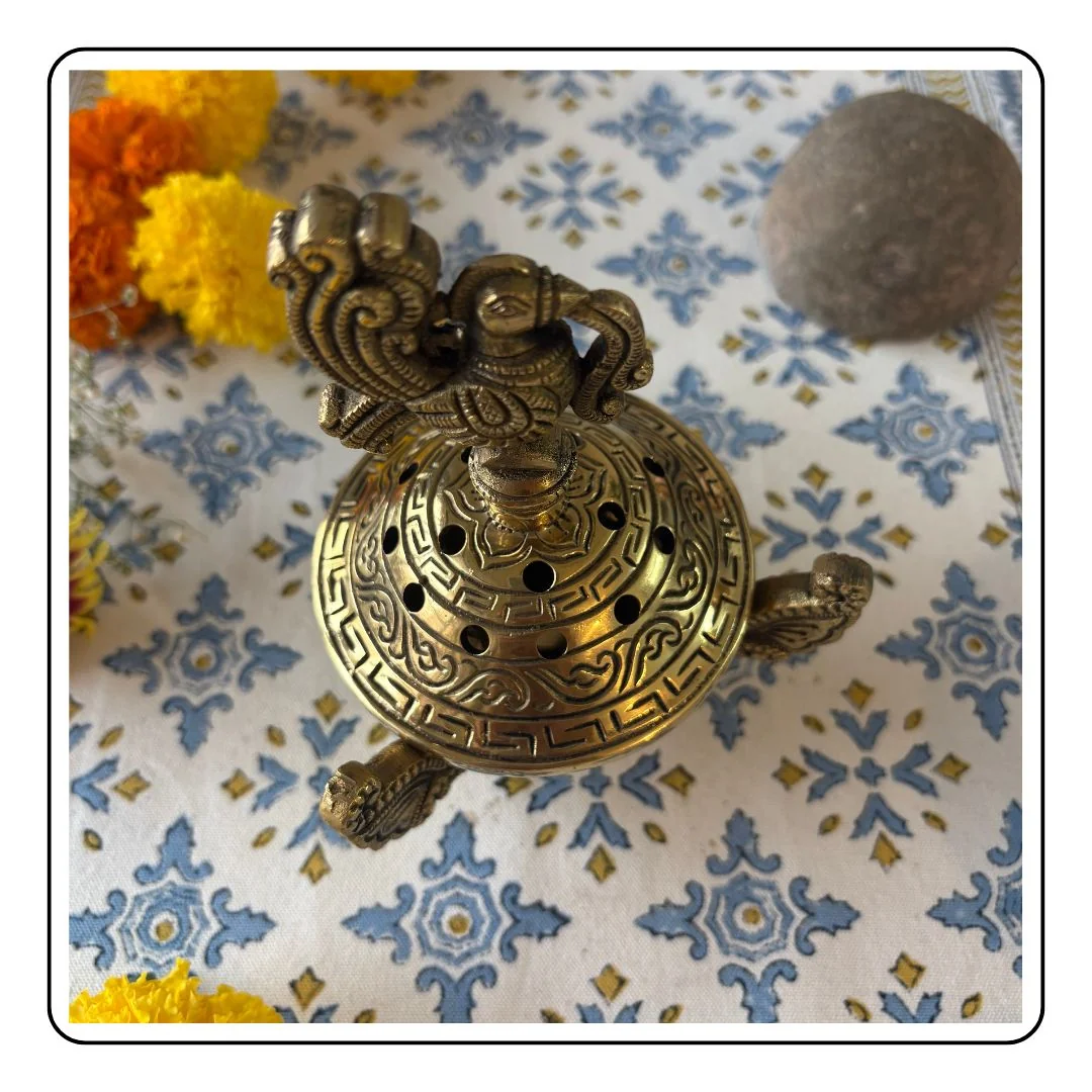 Brass Dhoop Dani Incense Holder - LIMITED EDITION - Sattva Best of India - Brass Dhoop Dani Incense Holder picture 1