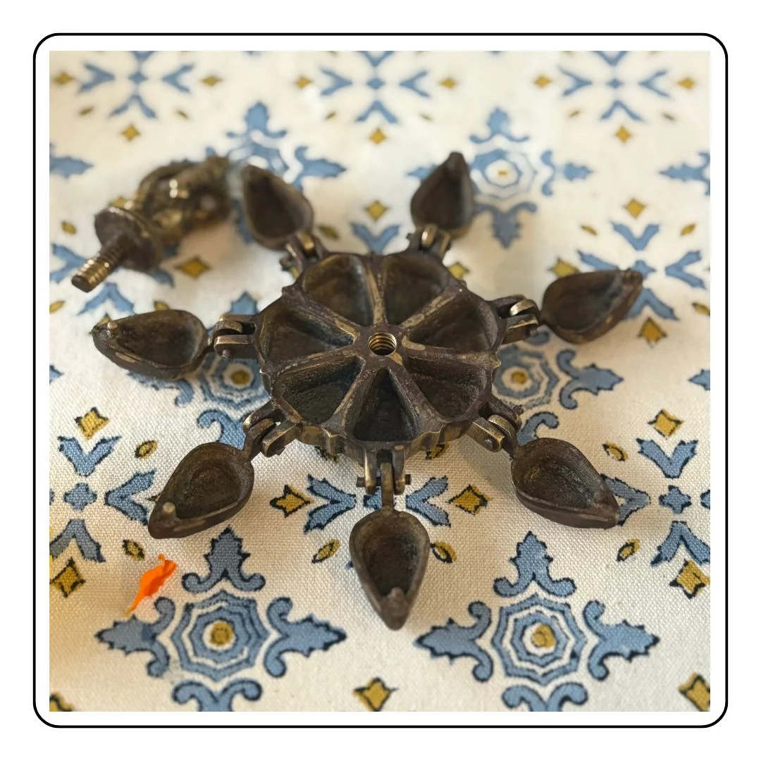 Brass Kankavati Box - LIMITED EDITION - Sattva Best of India - Brass Kankavati Box  picture 4