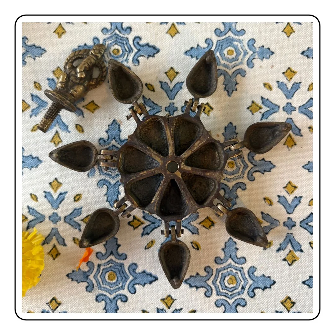 Brass Kankavati Box - LIMITED EDITION - Sattva Best of India - Brass Kankavati Box  picture 5