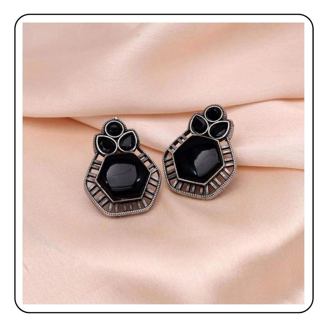 Oxidised Silver and Black Stone Earrings - Sattva Best of India - earrings_Oxidised_Silver_Stone_Black_Traditional_Sattva Best of India_3